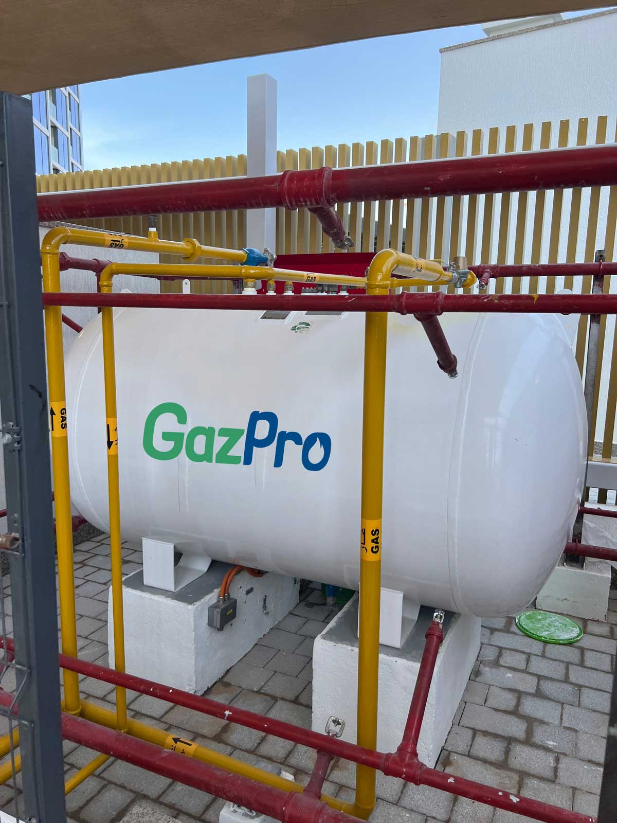 GazPro-compressed